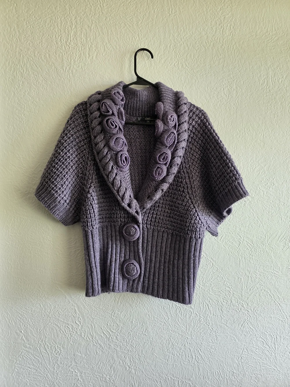 Whimsigoth Sioni Short-Sleeve Purple Chunky Cardigan With Floral Collar